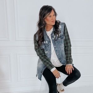 Plaid sleeve denim jacket